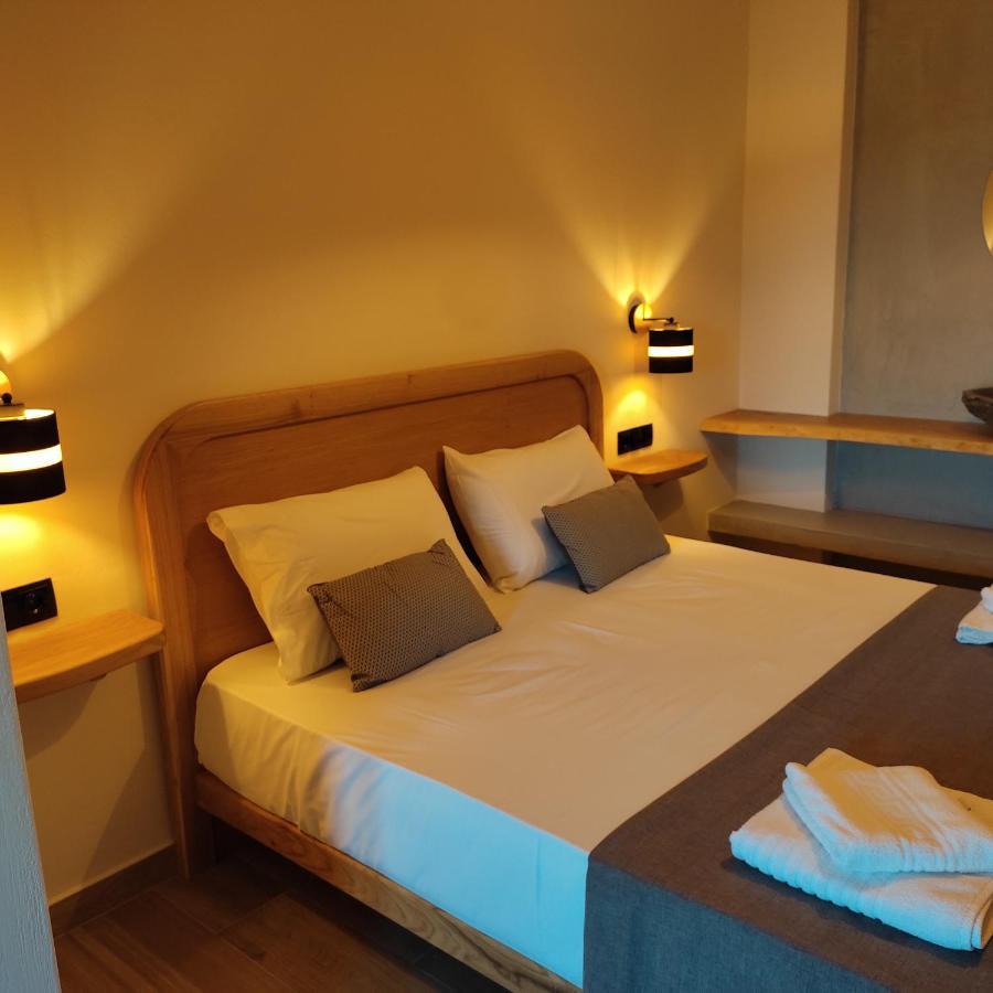 Pansion Nikos Apartment Патитири Екстериор снимка