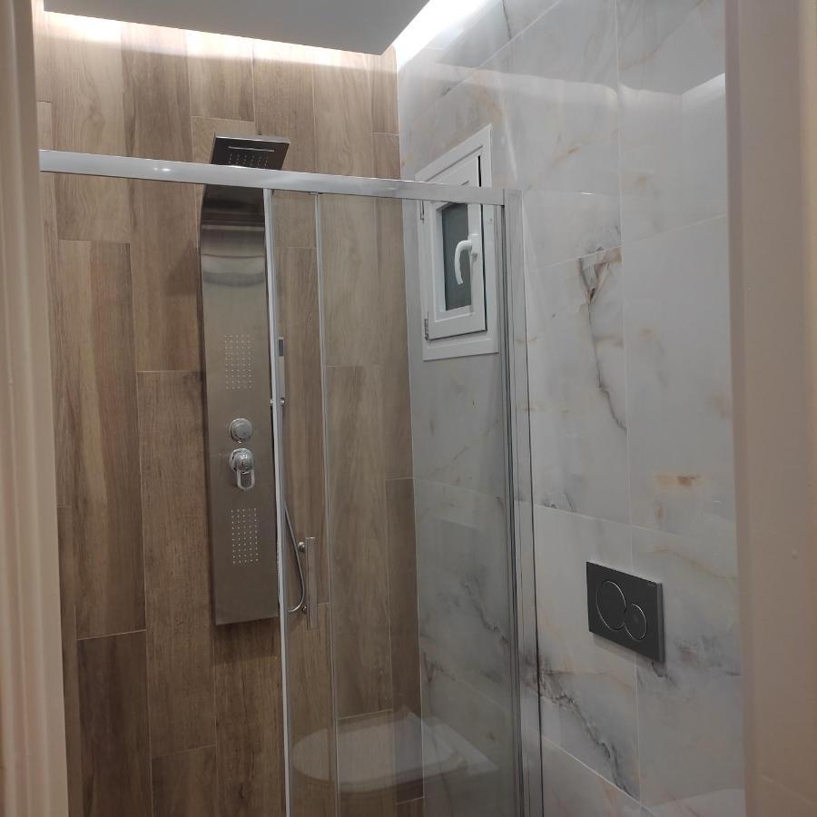 Pansion Nikos Apartment Патитири Екстериор снимка