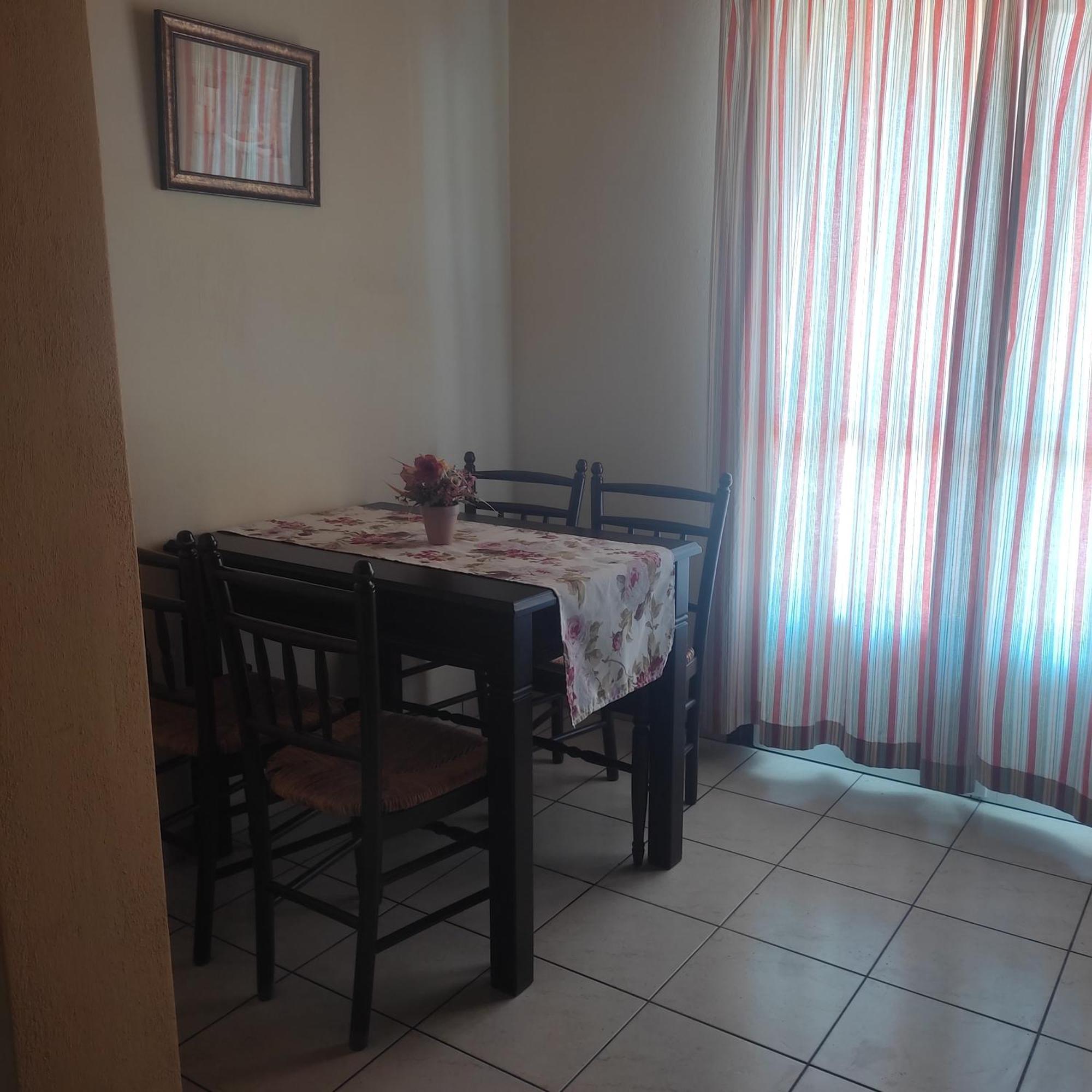 Pansion Nikos Apartment Патитири Екстериор снимка