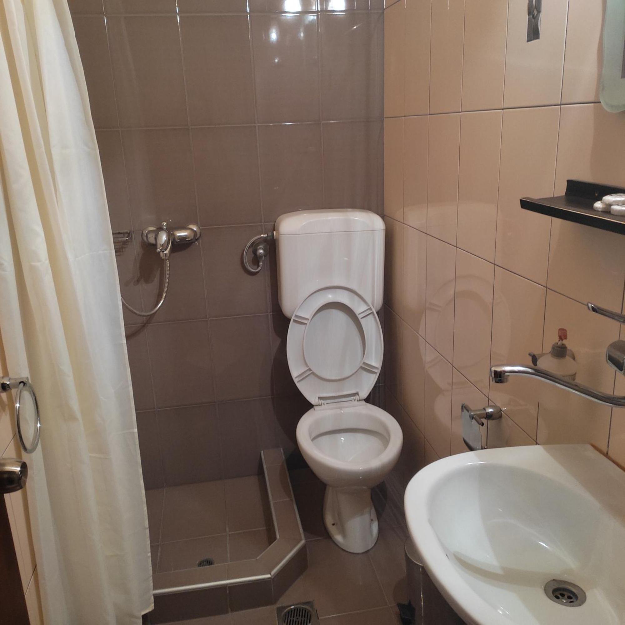 Pansion Nikos Apartment Патитири Екстериор снимка